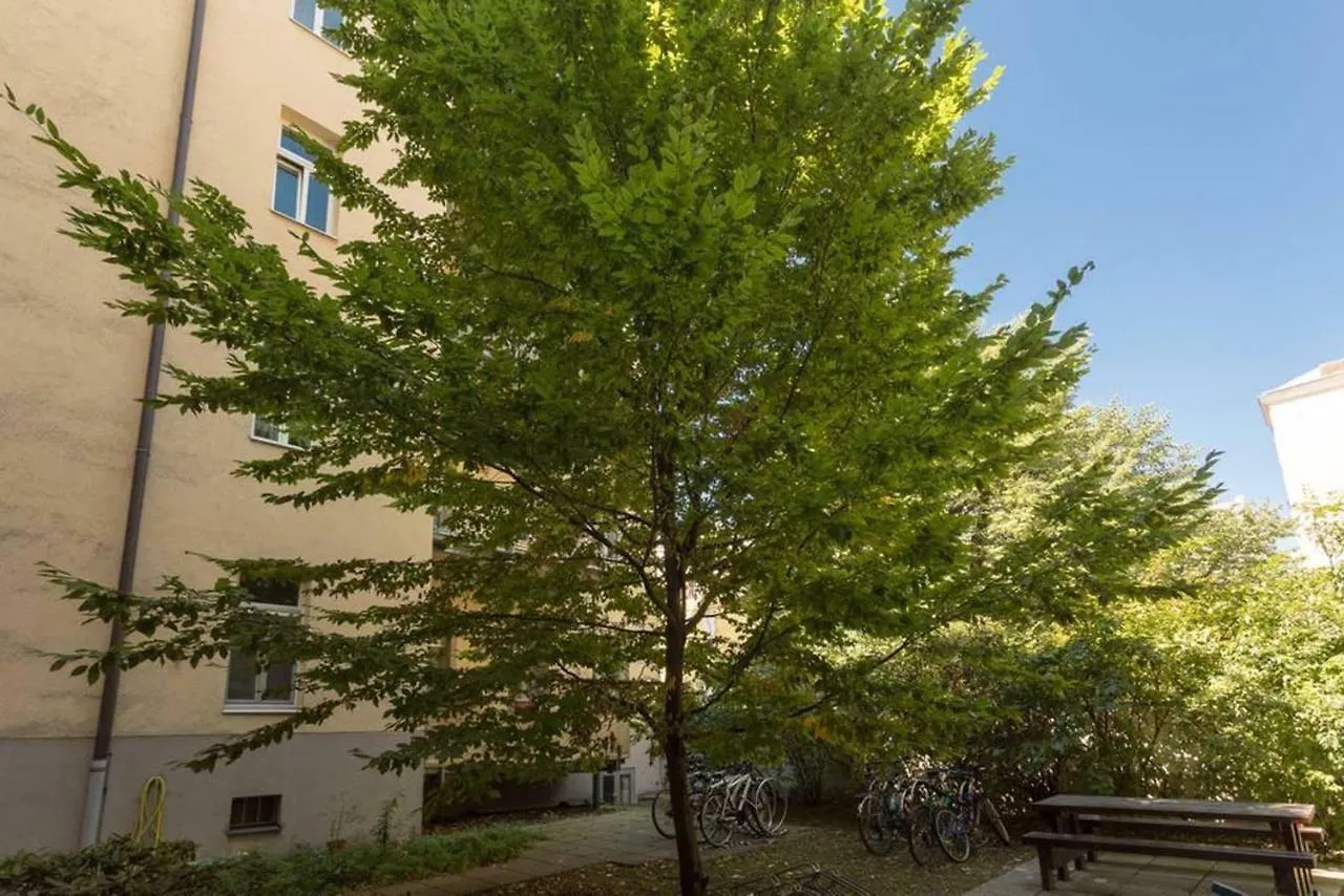 Spacious Vienna Central Station Residence Apartment