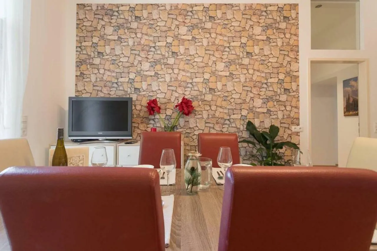 Spacious Vienna Central Station Residence אוסטריה